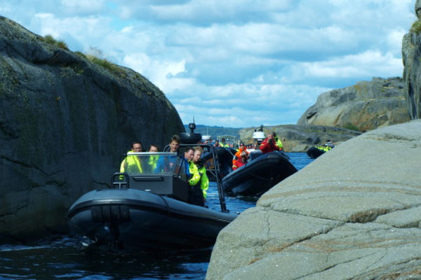 På havet